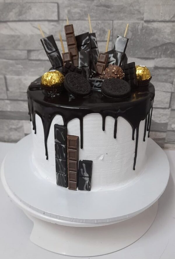 luxe Chocolate Cake