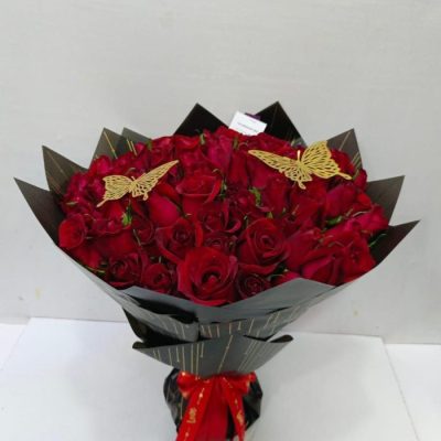 50-roses-Bouquet-for-valentine