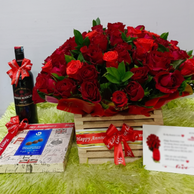 Anniversary flower delivery meru