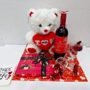 Valentine gift hamper